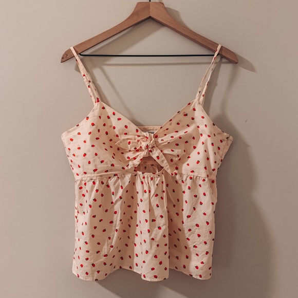 Madewell Tops - Madewell Tie-Front Keyhole Cami w/ Strawberries
